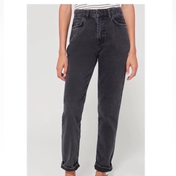 BDG Denim - BDG Urban Outfitters Black Washed Mom High Rise Jeans Size 27